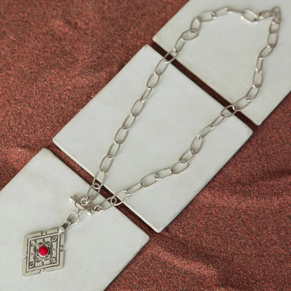 Cultural empowerment: Inspired by Amazigh women in Morocco, this necklace represents their strength, resilience, and unique fashion sense, reflecting their cultural empowerment and individuality.